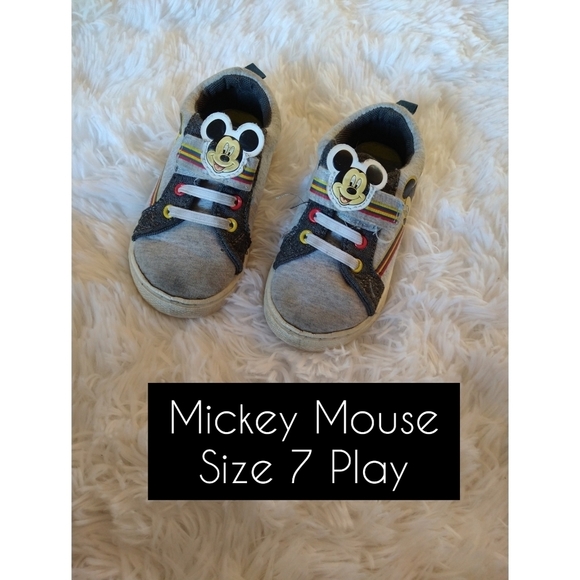 Mickey Mouse Toddler Boys Size 7 Shoes - Picture 1 of 5
